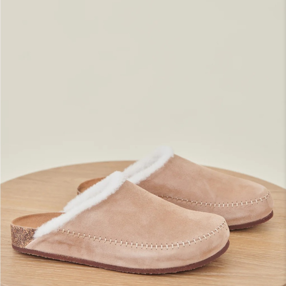 Jenni Kayne Shearling-Lined Moc Clog in Natural - Size 38